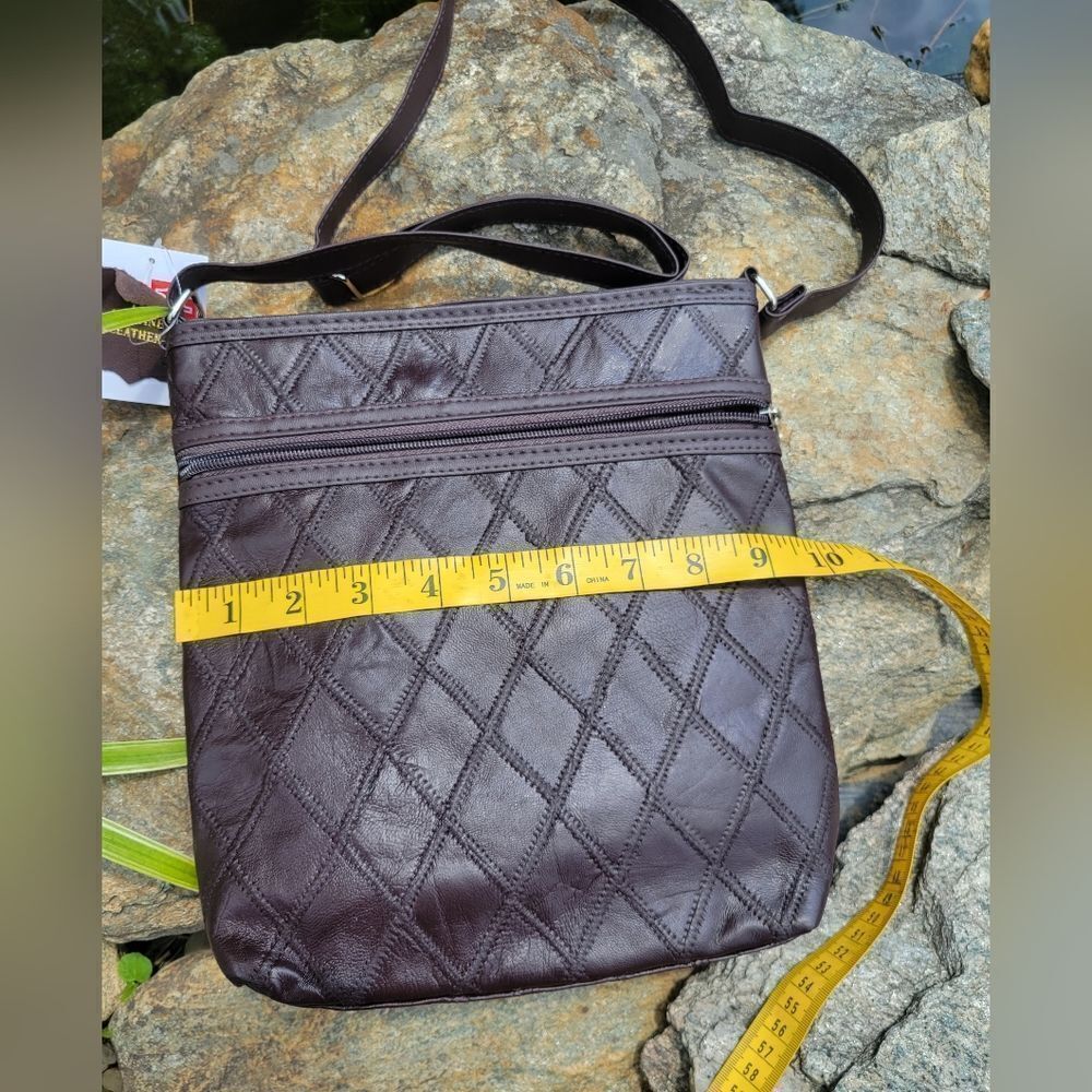 ‎Leather Crossbody Bag - Picture 7 of 10